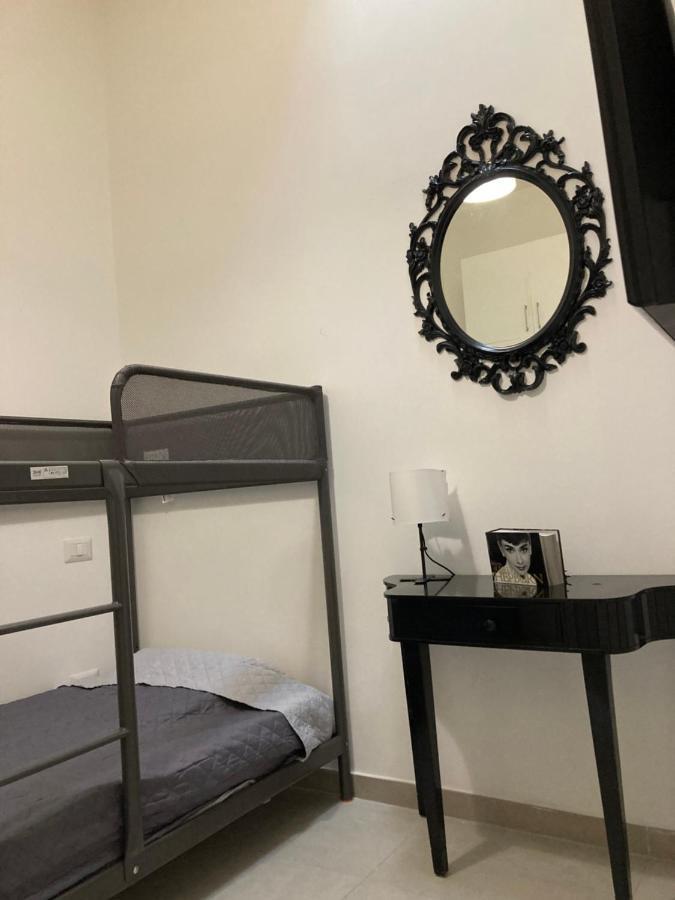 Garden Suite Civitavecchia Luaran gambar