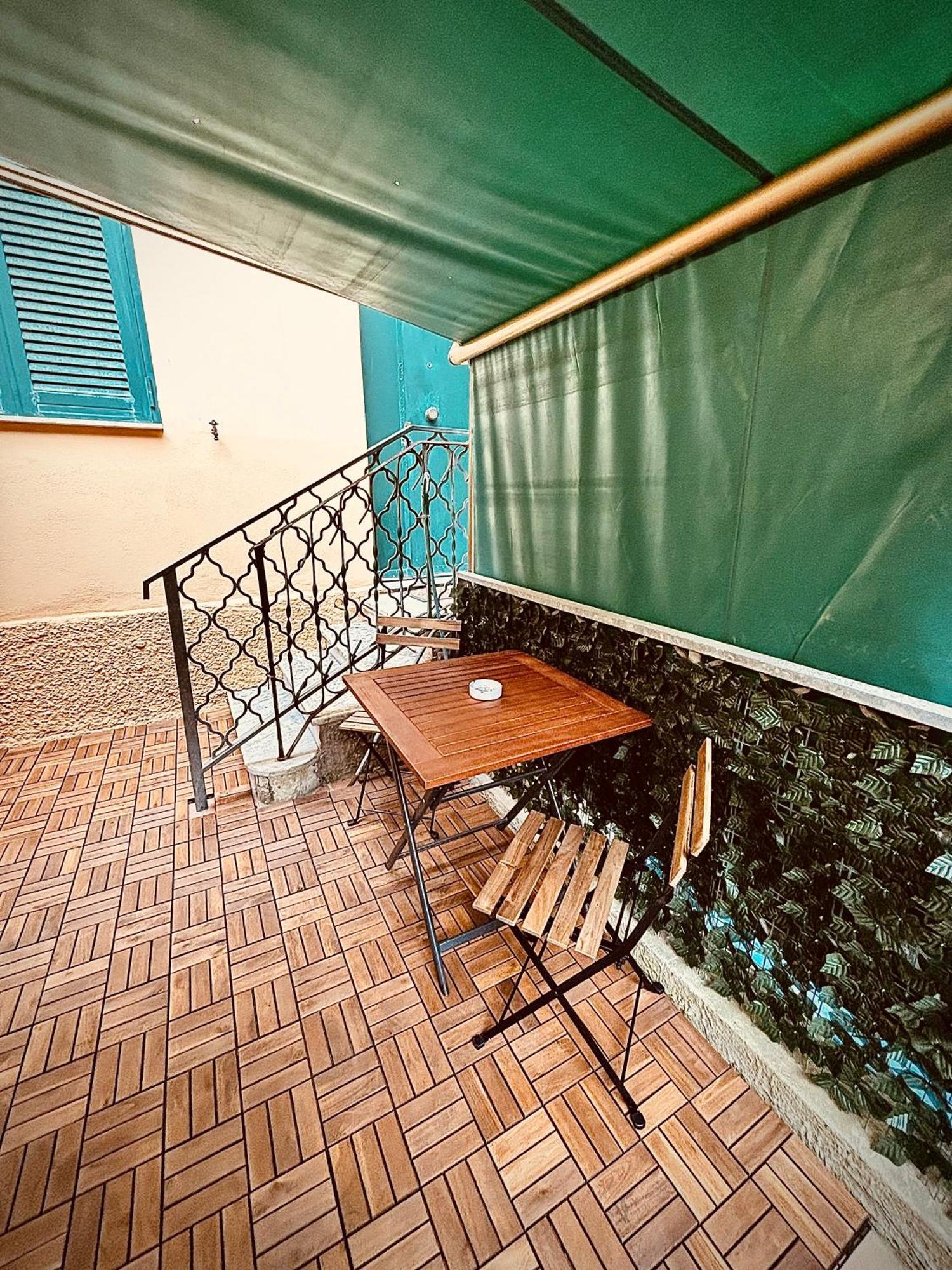 Garden Suite Civitavecchia Luaran gambar